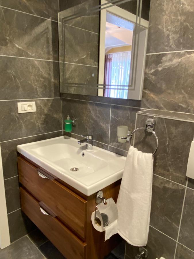 דבאר Hotel Kolonja'S מראה חיצוני תמונה
